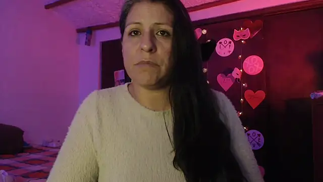 LucifernandaSw online show from March 2026 02:33:02 AM