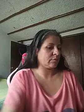 Snapshot of LucifernandaSw chatting on May 2026 10:28:02 PM LucifernandaSw online show from May 2026 10:28:02 PM