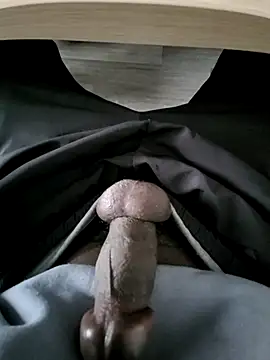 Snapshot of no1belike1 chatting on February 2025 11:45:02 AM no1belike1 online show from February 2025 11:45:02 AM