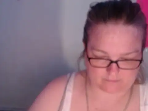 SexyWhiteChocolate online show from September 2025 08:47:01 PM