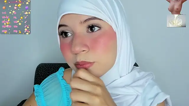 Snapshot of hanaa_18 chatting on February 2026 07:35:01 PM hanaa 18 online show from February 2026 07:35:01 PM