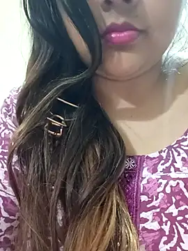 Snapshot of _Redwine_ chatting on February 2025 05:36:01 PM Redwine online show from February 2025 05:36:01 PM