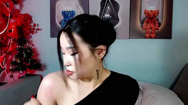 Snapshot of ichiben chatting on January 2025 03:03:01 PM ichiben online show from January 2025 03:03:01 PM