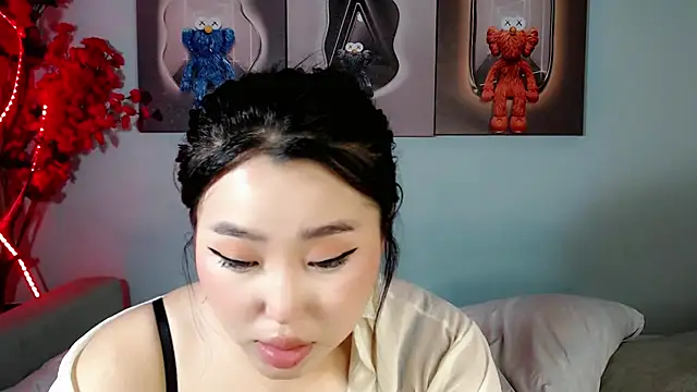 Snapshot of ichiben chatting on February 2025 07:33:02 AM ichiben online show from February 2025 07:33:02 AM