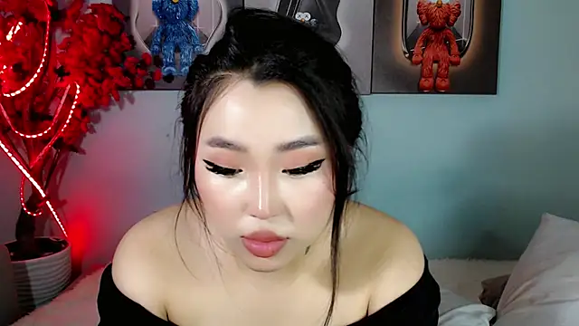 Snapshot of ichiben chatting on March 2025 02:59:02 PM ichiben online show from March 2025 02:59:02 PM