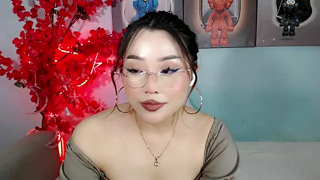Snapshot of ichiben chatting on May 2026 12:26:02 AM ichiben online show from May 2026 12:26:02 AM