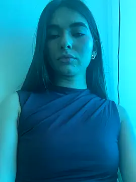 Coralinee 01 online show from November 2025 03:11:01 PM