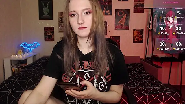 Snapshot of Viper_kiss chatting on December 2024 09:59:02 PM Viper kiss online show from December 2024 09:59:02 PM