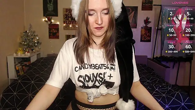 Snapshot of Viper_kiss chatting on December 2024 02:14:02 AM Viper kiss online show from December 2024 02:14:02 AM