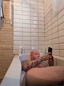 nicedicknicetats online show from November 2025 07:48:02 PM