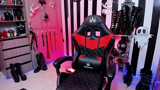 daven56 online show from March 2025 12:56:01 PM