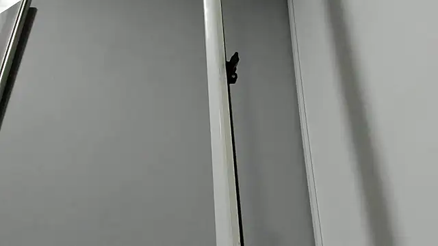 Amareto  online show from April 2026 09:54:01 AM