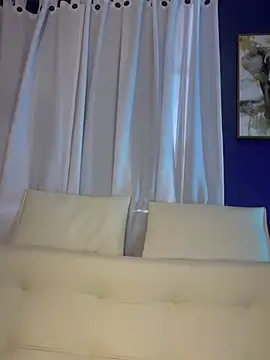 AleezaFrench online show from March 2025 07:49:02 PM