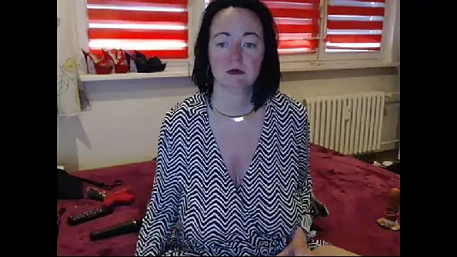 Snapshot of Alexie33 chatting on March 2026 07:02:01 AM Alexie33 online show from March 2026 07:02:01 AM