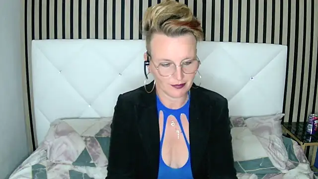 xxNoeliaxx online show from January 2025 03:02:01 PM