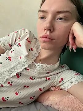 Snapshot of Lisaaa_Alisa chatting on May 2026 04:52:02 AM Lisaaa Alisa online show from May 2026 04:52:02 AM