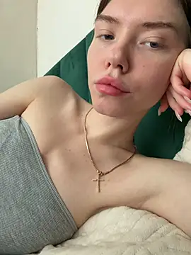 Snapshot of Lisaaa_Alisa chatting on May 2026 04:18:02 AM Lisaaa Alisa online show from May 2026 04:18:02 AM