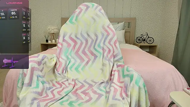 oliviiaa online show from November 2025 12:20:02 AM