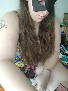 FrancaiseLynne online show from March 2025 09:27:01 AM