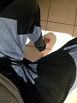 Snapshot of Lorent6969 chatting on March 2026 05:12:01 AM Lorent6969 online show from March 2026 05:12:01 AM