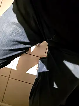 Snapshot of Lorent6969 chatting on March 2026 05:07:02 AM Lorent6969 online show from March 2026 05:07:02 AM