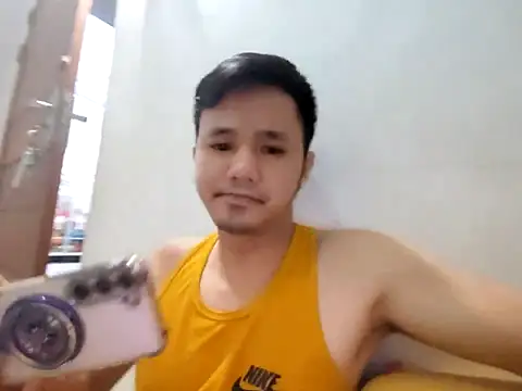 Snapshot of andi888999 chatting on November 2025 12:49:01 PM andi888999 online show from November 2025 12:49:01 PM