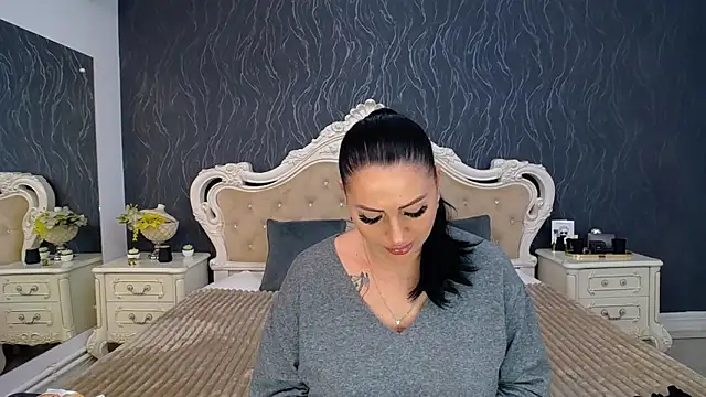 Snapshot of Lauren_Saint chatting on February 2025 09:09:02 AM Lauren Saint online show from February 2025 09:09:02 AM