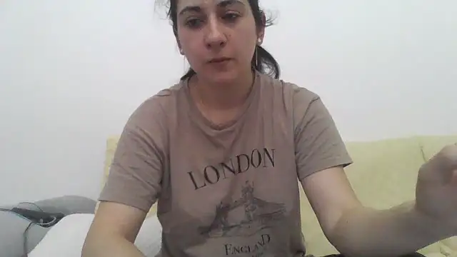 Snapshot of davenmichelle00 chatting on March 2026 07:30:02 AM davenmichelle00 online show from March 2026 07:30:02 AM