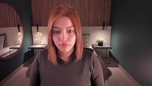 Snapshot of Dollar-girl chatting on April 2026 12:12:01 AM Dollar-girl online show from April 2026 12:12:01 AM