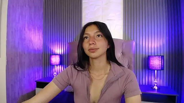 kendall saenz online show from January 2025 07:39:02 PM