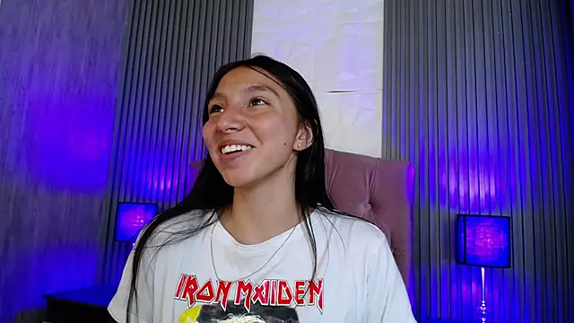 kendall saenz online show from March 2025 07:50:02 PM