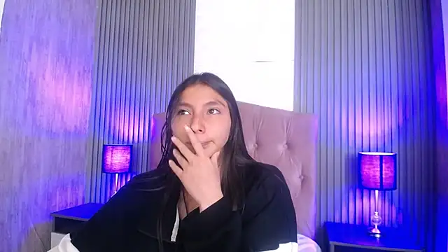 kendall saenz online show from March 2025 07:44:02 PM