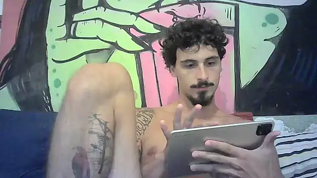 milkoffe online show from March 2025 08:52:02 PM