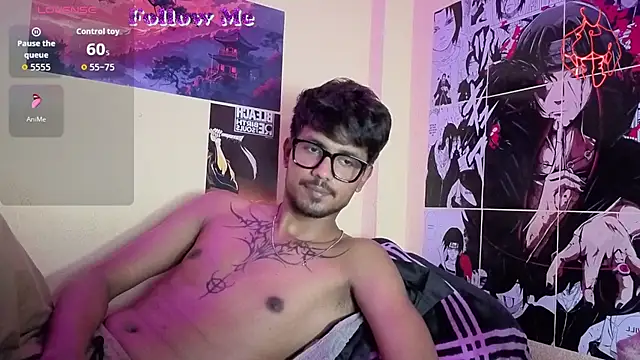 Snapshot of just_fucks chatting on May 2026 07:55:02 PM just fucks online show from May 2026 07:55:02 PM