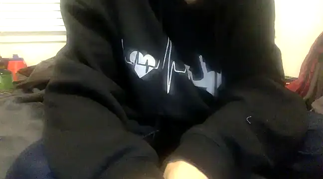 Snapshot of lilboygonewild chatting on March 2025 11:38:02 AM lilboygonewild online show from March 2025 11:38:02 AM