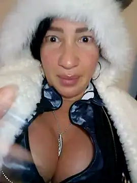 Snapshot of TheGoddessBianca chatting on February 2025 04:00:02 PM TheGoddessBianca online show from February 2025 04:00:02 PM