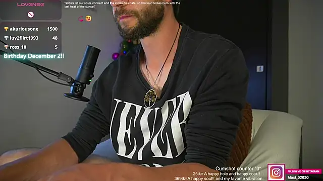 just maxii online show from December 2024 12:41:01 AM