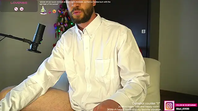 just maxii online show from December 2024 09:11:01 PM