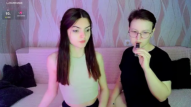  crazy baby  online show from November 2025 12:53:02 AM