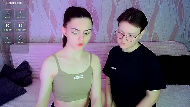  crazy baby  online show from November 2025 09:06:02 PM