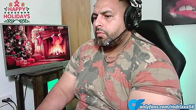 Snapshot of rodrix54 chatting on December 2024 12:39:02 AM rodrix54 online show from December 2024 12:39:02 AM