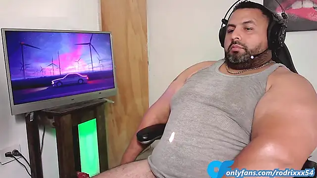 Snapshot of rodrix54 chatting on January 2025 10:29:02 PM rodrix54 online show from January 2025 10:29:02 PM