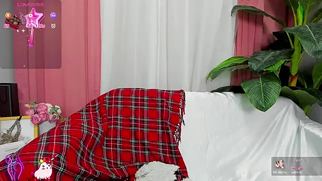 jessica tiny online show from March 2025 01:01:01 AM