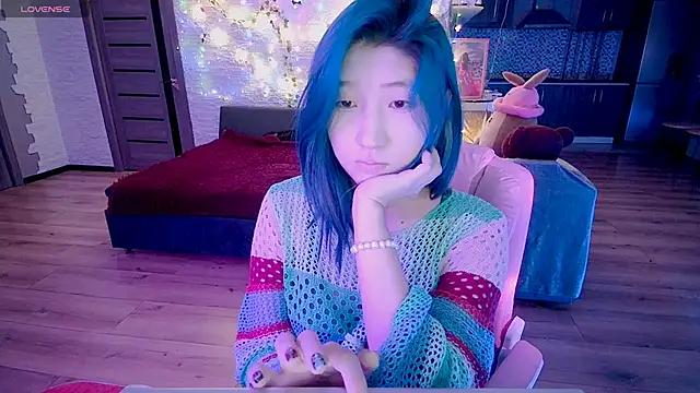 Snapshot of Akemilun chatting on December 2024 02:20:02 AM Akemilun online show from December 2024 02:20:02 AM