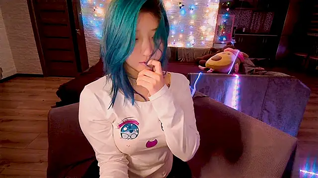 Snapshot of Akemilun chatting on December 2024 09:42:02 PM Akemilun online show from December 2024 09:42:02 PM