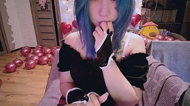 Snapshot of Akemilun chatting on February 2025 02:39:02 AM Akemilun online show from February 2025 02:39:02 AM