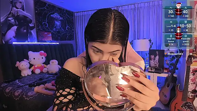 LanaKyutt online show from December 2024 02:17:02 AM