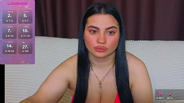 Nikki Kardashian online show from February 2025 02:03:01 AM