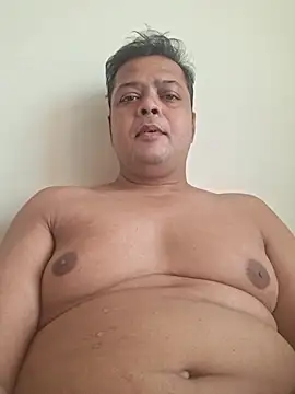 dirtybearr online show from November 2025 05:27:02 AM