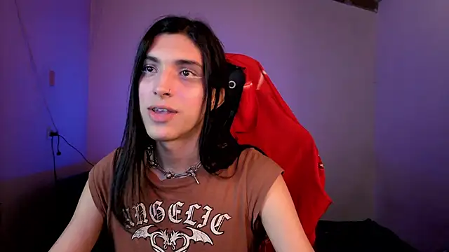 Snapshot of angelitofemboy chatting on June 2026 11:20:02 PM angelitofemboy online show from June 2026 11:20:02 PM